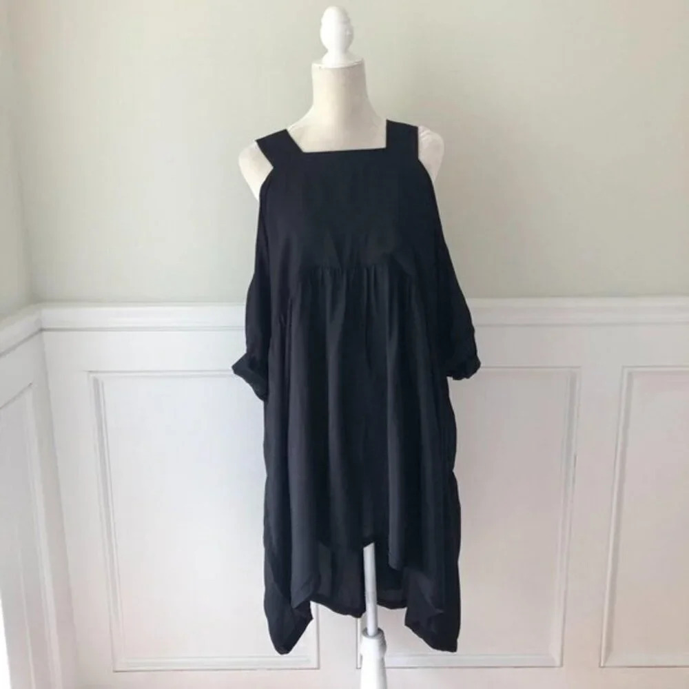 ASOS Black Cutout Swing Dress 4
